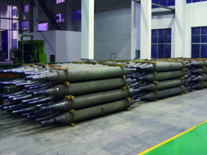 中宽厚板辊底炉炉辊